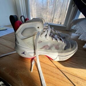 Air Jordan XXVII (GS) basketball sneakers